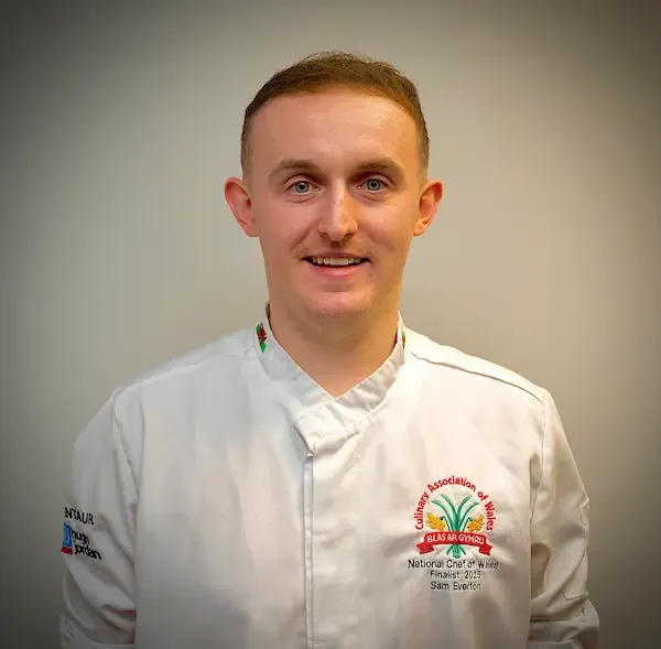 Portrait Sam Everton