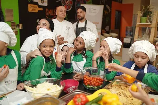 fresh food
kids cooking